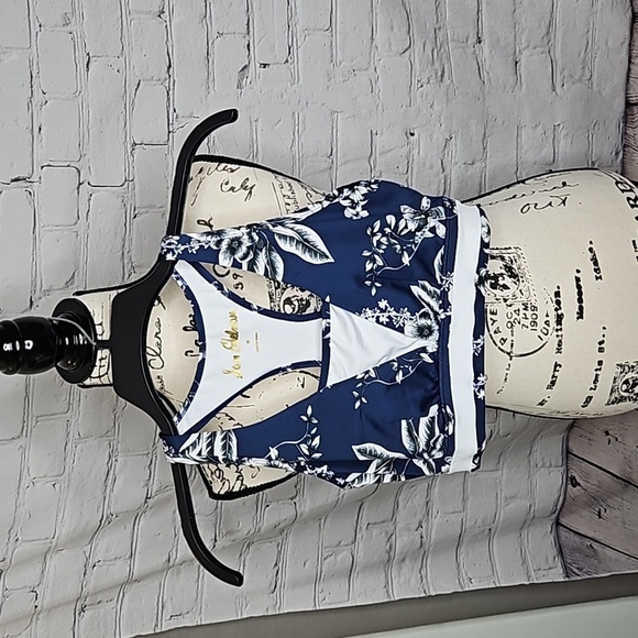 Sam Edelman Navy/White Floral Print Sports Bra Size Medium - Picture 1 of 7